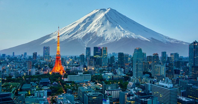 日本东京与富士山